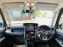 https://riyasewana.com/uploads/toyota-roomy-2023-2914045412343.jpg