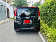 https://riyasewana.com/uploads/toyota-roomy-2023-417342312684.jpg