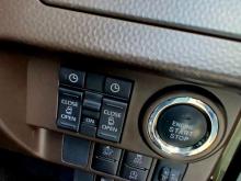 https://riyasewana.com/uploads/toyota-roomy-20905186545.jpg