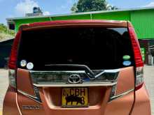 https://riyasewana.com/uploads/toyota-roomy-291757504442.jpg
