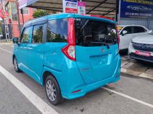 https://riyasewana.com/uploads/toyota-roomy-3014252324182.jpg
