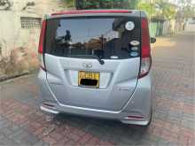https://riyasewana.com/uploads/toyota-roomy-3017342522252.jpg
