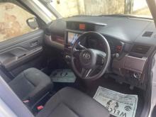 https://riyasewana.com/uploads/toyota-roomy-3017372724862.jpg