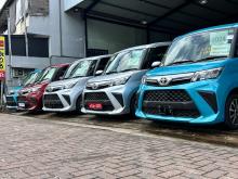 Toyota Roomy 2025 Car