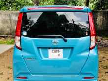 https://riyasewana.com/uploads/toyota-roomy-413385522352.jpg