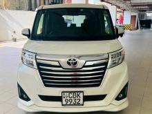 Toyota Roomy 2018 Car