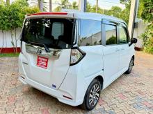 https://riyasewana.com/uploads/toyota-roomy-51040556414.jpg