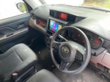 https://riyasewana.com/uploads/toyota-roomy-51628376344.jpg