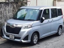 Toyota Roomy 2017 Car