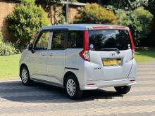 Toyota Roomy 2023 Crew Cab