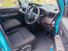 https://riyasewana.com/uploads/toyota-roomy-818041224773.jpg