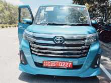 Toyota Roomy Custom G 2023 Car