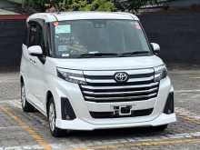 Toyota Roomy Custom G 2023 Car