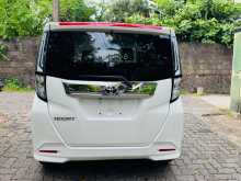 https://riyasewana.com/uploads/toyota-roomy-custom-11132037514.jpg