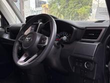 https://riyasewana.com/uploads/toyota-roomy-custom-114595217066.jpg