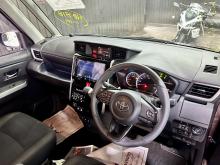 https://riyasewana.com/uploads/toyota-roomy-custom-115033017866.jpg
