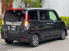 https://riyasewana.com/uploads/toyota-roomy-custom-119453242.jpg