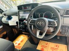 https://riyasewana.com/uploads/toyota-roomy-custom-122194010555.jpg
