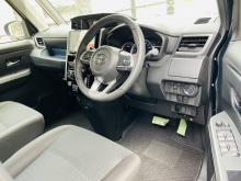 https://riyasewana.com/uploads/toyota-roomy-custom-1411112317373.jpg