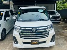 Toyota Roomy CUSTOM G 2024