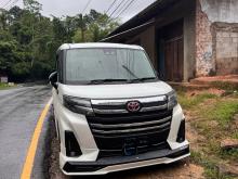 Toyota Roomy Custom G 2023 Car
