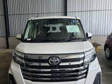 Toyota ROOMY CUSTOM G 2023 Car