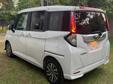 https://riyasewana.com/uploads/toyota-roomy-custom-1690540633.jpg