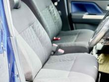 https://riyasewana.com/uploads/toyota-roomy-custom-1715330724662.jpg
