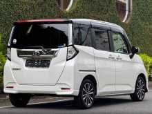 https://riyasewana.com/uploads/toyota-roomy-custom-1722354722052.jpg
