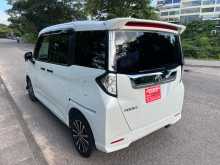 https://riyasewana.com/uploads/toyota-roomy-custom-18170105602.jpg