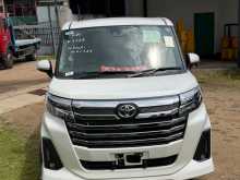 Toyota Roomy Custom G 2023 Car