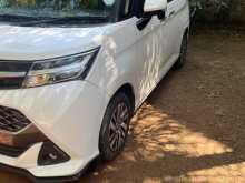 Toyota Roomy Custom GS 2019 Car