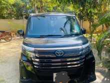 Toyota Roomy Custom G 2022 Car