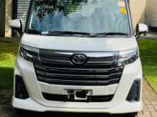 Toyota Roomy Custom G 2023 Car