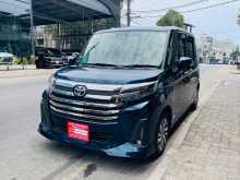 Toyota Roomy Custom G 2023 Car