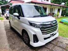 Toyota Roomy Custom G 2023 Car