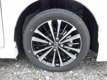 https://riyasewana.com/uploads/toyota-roomy-custom-2023-3111544012643.jpg
