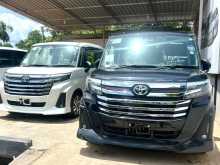 Toyota Roomy Custom G 2024 Car