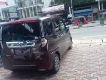 https://riyasewana.com/uploads/toyota-roomy-custom-251055174362.jpg