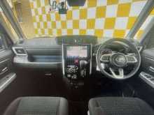 https://riyasewana.com/uploads/toyota-roomy-custom-261423484402.jpg