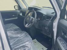 https://riyasewana.com/uploads/toyota-roomy-custom-26501924942.jpg