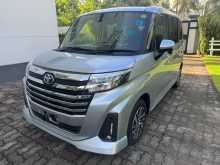 Toyota Roomy Custom G 2023 Car