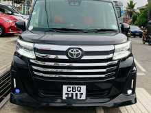 Toyota Roomy CUSTOM G 2024 Car