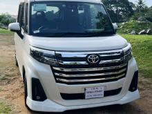 https://riyasewana.com/uploads/toyota-roomy-custom-5824376826.jpg