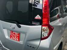 https://riyasewana.com/uploads/toyota-roomy-custom-5915364253.jpg