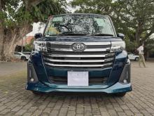Toyota Roomy Custom G 2023 Car