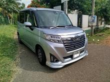 Toyota Roomy Custom G 2017 Car