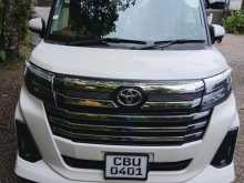Toyota Roomy Custom G 2023 Car