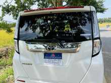 https://riyasewana.com/uploads/toyota-roomy-g-1513560422832.jpg