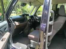 https://riyasewana.com/uploads/toyota-roomy-g-16859214443.jpg